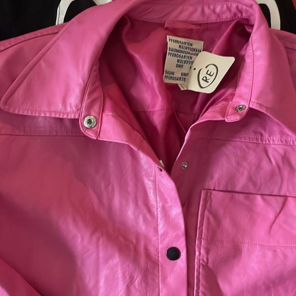 Baum Und Pferdgarten Pink Faux Leather Shirt 💕💐 - Picture 13 of 13